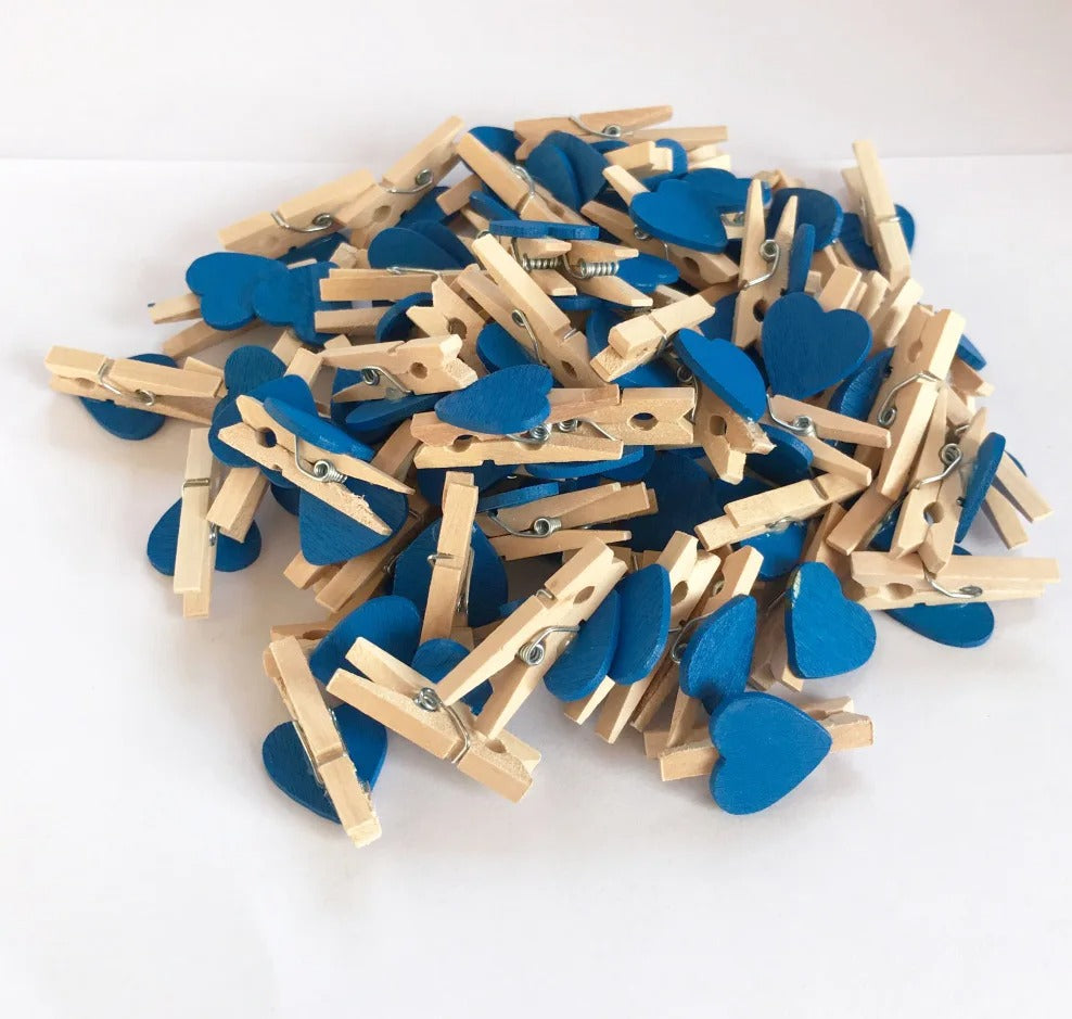 50 pcs Heart-shaped wooden clips