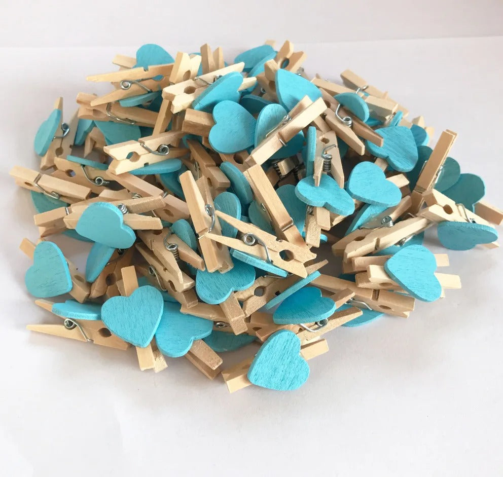 50 pcs Heart-shaped wooden clips